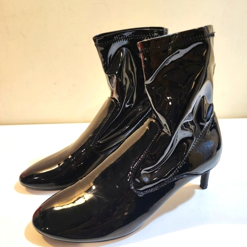 Zara Basics Black Faux Patent Leather size 37